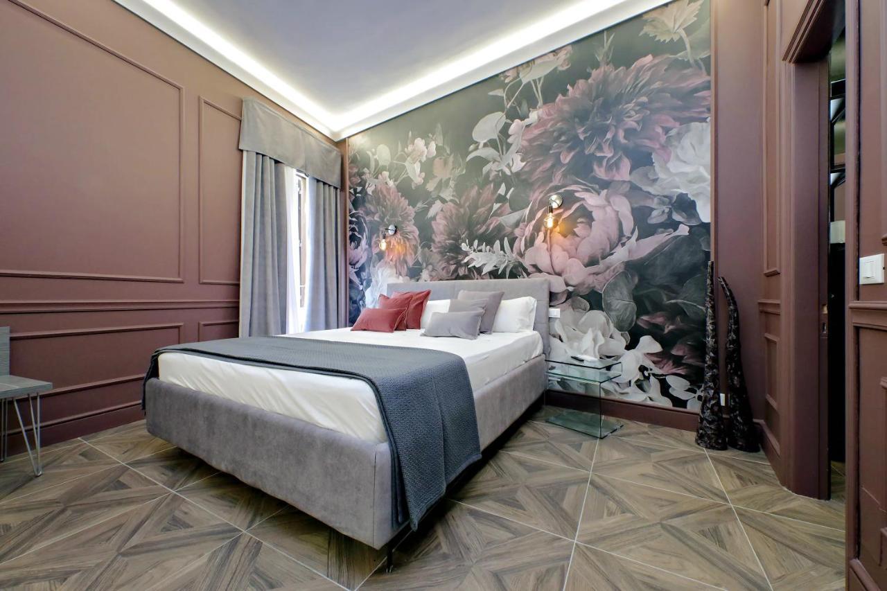 Ych-Butterfly Flat Close Trevi Fountain Rome Buitenkant foto